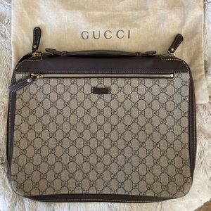 Gucci Supreme GG Beige Canvas Laptop Case #267919